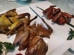 脆皮乳鸽-燕郊烧鸽子(和众店)