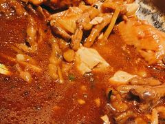 鸡翅煲-胖哥俩肉蟹煲(湖滨银泰in77店)