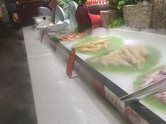 -四囍码头海鲜烧烤自助火锅(外滩南京东路悦荟广场店)