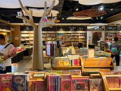 -覔书店(壹方城店)