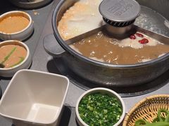 -巴奴毛肚火锅(二七万达店)