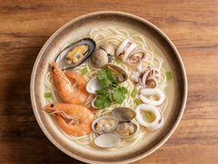 -渔满仓海鲜面·小镇渔家菜(石浦大庆路店)