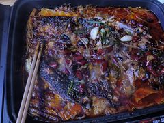 -八条友鲜货烧烤·脆皮烤鱼(石岩旗舰店)