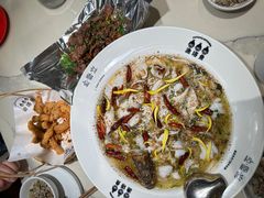 -渔语鱼酸菜鱼新川菜(来福士店)