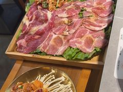 -正宗齐齐哈尔烤肉·齐牛哥鲜切炭火烤肉(杭州总店)