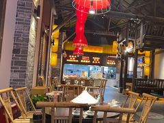 -野山舂·贵州现舂酸汤牛肉(东山店)