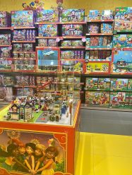-乐高授权专卖店(朝阳大悦城店)