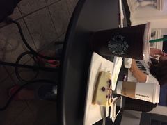 星巴克(沙面店)-星巴克臻选(广州沙面店)