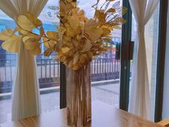 -香草山咖啡店·外教英语角·自习室(盛世商都店)