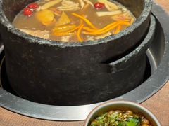 -蘑界·野生菌火锅(深业上城店)