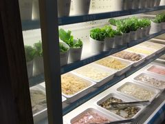 -领鲜活海鲜榴莲自助火锅(东门店)