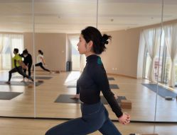 -酉嘉瑜伽YO+YOGA