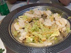 -小鱼小牛·鱼牛干锅·脆鱼火锅(世欧广场店)