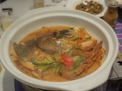 富贵鱼头煲-南山饭店(阳明古镇店)