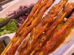 -威记烧嘢·南宁烧烤·超级生牛(绿地店)