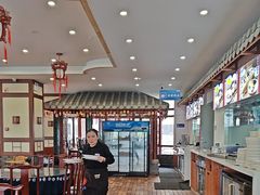 -桥香园过桥米线(国贸店)