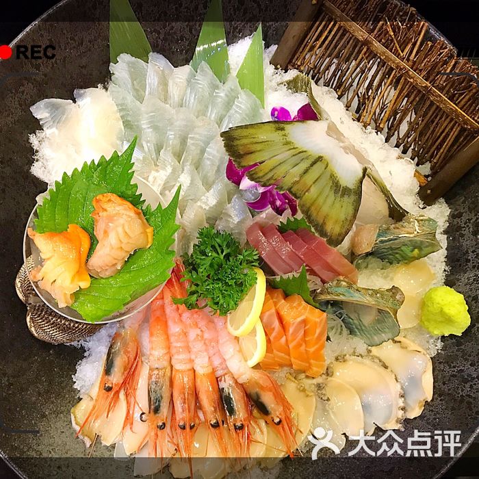 加吉鱼刺身拼盘