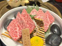 -山川小町·极番烧肉(新地假日广场店)