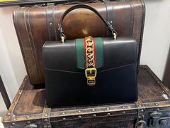 -小飞侠奢侈品回收 寄卖 养护(宝山宝龙广场店)