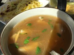 -天天向上素食餐厅(五台山店)
