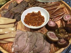 -三大钵江湖菜(空港店)