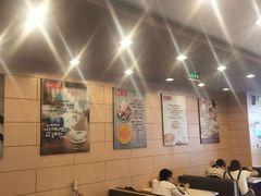 大堂-嘉和一品粥(北京西站北广场北恒大厦店)