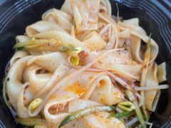 -手擀菠菜面(西康路店)