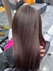 -米可造型烫发染发