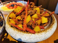 -隔壁老王·家常云南菜(花巷店)