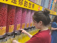 -m豆巧克力世界(上海世茂广场店)