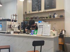 -白鹅咖啡(金城花园店)