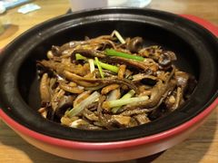 -吕氏疙瘩汤·新派鲁菜(东城万达广场店)