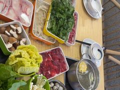 -杨老板·海鲜集市火锅·鲜切牛肉(中防万宝店)