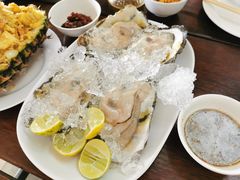 -Green Tree Rest. & Pub