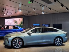 -蔚来中心(北京中关村店)