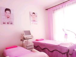 -美肤盾祛痘·问题肌头疗管理中心