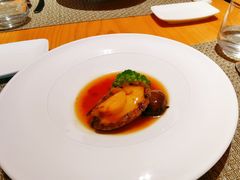 甄品鲍鱼会花菇-香樟花园法式铁板烧(恒隆广场店)