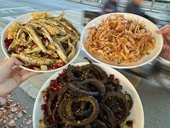 -丹水桥地锅鱼·翘嘴鲌·地方特色全鱼宴(丹江口大坝店)