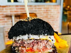 黑松露菌牛肉汉堡-三勾JJJ Burger&Coffee(梅溪湖店)
