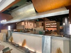 -三出山火锅(南京万象天地店)
