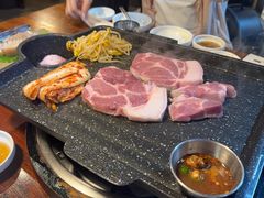 -Dombe豚(黑猪肉街店)