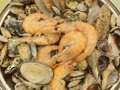 -洁神饭庄·海鲜·青岛菜·30年老字号(五四广场店)