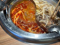 -季季红火锅(柳州城中万达二店)