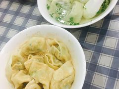 -潘国仙耳光馄饨(黄家阙路店)