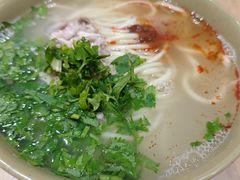 -亮亮拉面(师范路店)