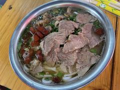 -花溪牛肉粉(八鸽岩店)