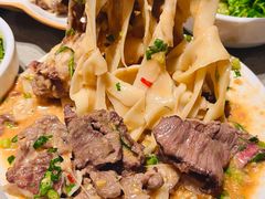 -海底捞火锅(珠影星光城夜宵主题店)