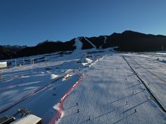 -丝绸之路山地度假区滑雪场