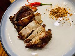 买苏拉提烤羊排-塔哈尔·新疆盛宴(城西银泰店)