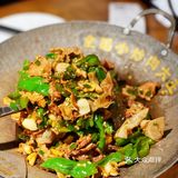 [悠闲]费大厨 | 累了就来碗儿辣椒炒肉拌白米饭🍚